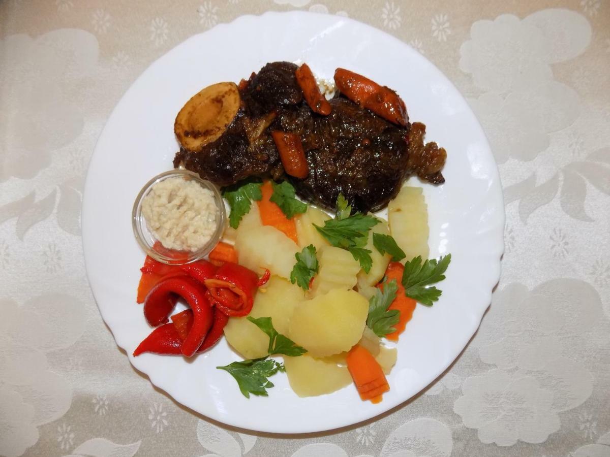 Tango Margo 호텔 Valea Lupului  외부 사진